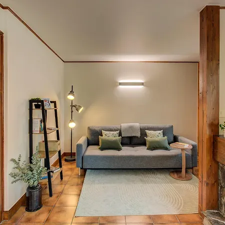 Grand Payot, Alpes Agency, Chamonix, Sleeps 2 To 4 Apartament Chamonix