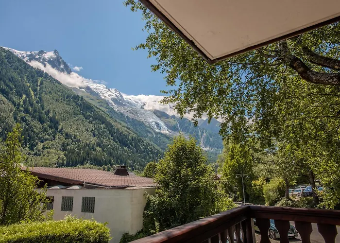 Apartment Grand Payot, Alpes Agency, Central Chamonix, Sleeps 2 To 4 Chamonix