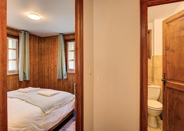 Apartment Grand Payot, Alpes Agency, Central Chamonix, Sleeps 2 To 4 *