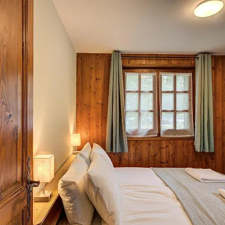 Grand Payot, Alpes Travel, Sleeps 2 To 4 Lägenhet